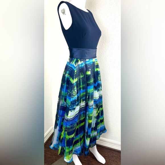 Theia Resort 2015 Silk-Blend Tea Length Formal Dress - Picture 4 of 12